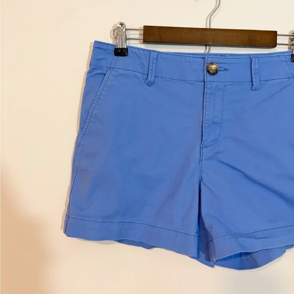 LOFT The Monroe 4 Inch Blue Chino Shorts Size 4 - Picture 2 of 6
